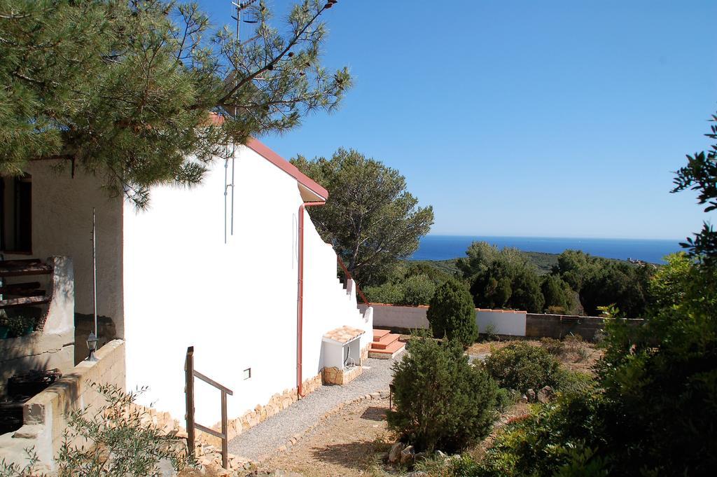 Apartments Casa Vacanze Porto Pino Exterior foto